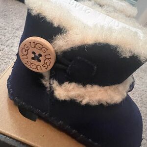 NB Baby UGGS Navy
